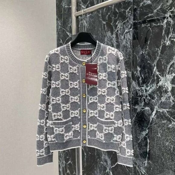 Gucci 2024 GG wool monogram bouclé jacquard cardigan in Grey and Ivory size L - Picture 1 of 6